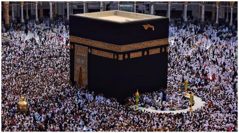 Mecca sees first-ever missile alert, Houthis deny attack; US issues travel advisory Mecca sees first-ever missile alert, Houthis deny attack; US issues travel advisory