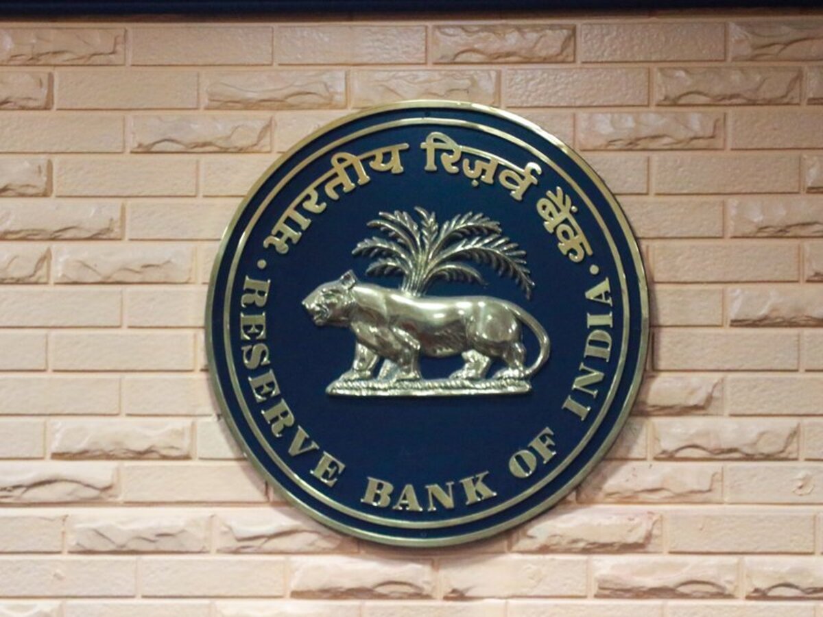 India’s FCNR(B) Scheme Could Yield Rs 5 Lakh Crore Notional Profit for Banks