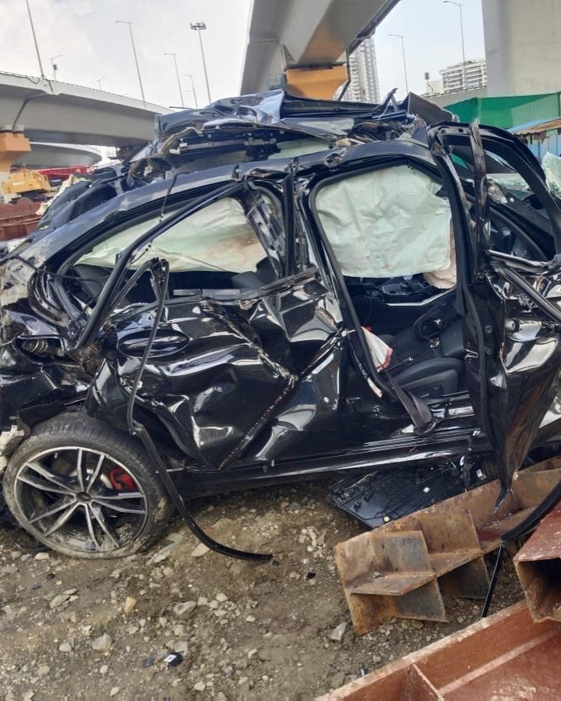 3 killed, one critical after speeding BMW crashes on Mumbai Coastal Road; driver held