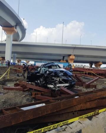 3 killed, one critical after speeding BMW crashes on Mumbai Coastal Road; driver held