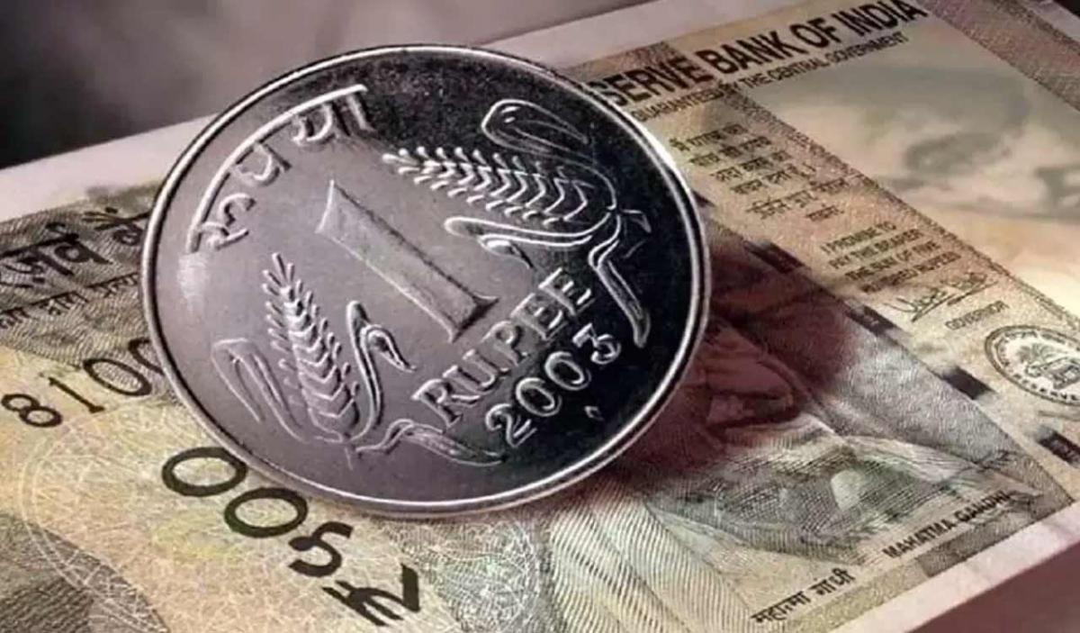 Rupee falls 28 paise to close at 96.03 against US dollar