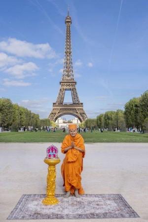 Eiffel Tower probe clears BAPS, finds no explicit request to remove female staff Eiffel Tower probe clears BAPS, finds no explicit request to remove female staff