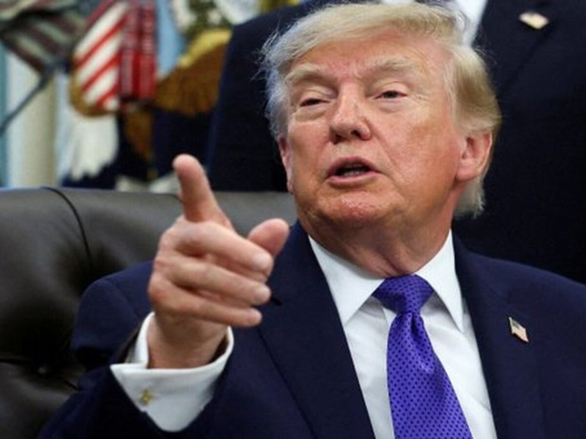 Trump warns Iran of severe consequences over Flydubai attack