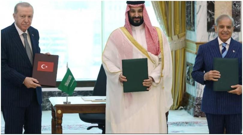 Mecca Pact activated as Pakistan, Turkey move towards troop deployment in Saudi Arabia Mecca Pact activated as Pakistan, Turkey move towards troop deployment in Saudi Arabia