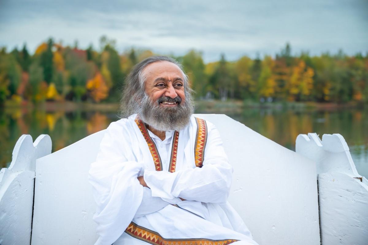 Why do we feel lonely even when surrounded by people? Gurudev Sri Sri Ravi Shankar explains