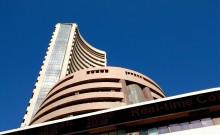 Sensex surges 879 points, Nifty reclaims 22,500 as IT stocks rally