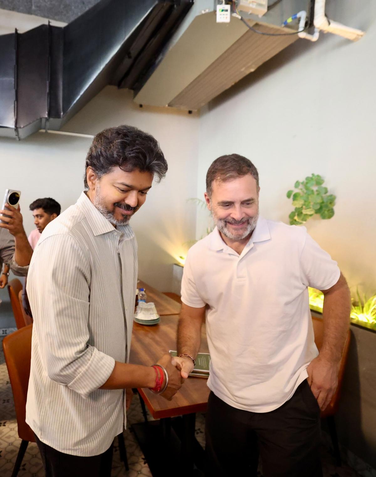 Rahul meets CM Vijay: An hour of talks, followed by coffee and tiramisu together