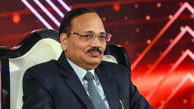 'Doors of Supreme Court open to all': CJI Surya Kant declines meeting with Rahul Gandhi, INDIA bloc over SIR, CEC Gyanesh Kumar