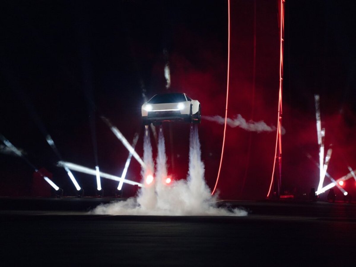 Elon Musk unveils flying car prototype with Roadster at Texas event