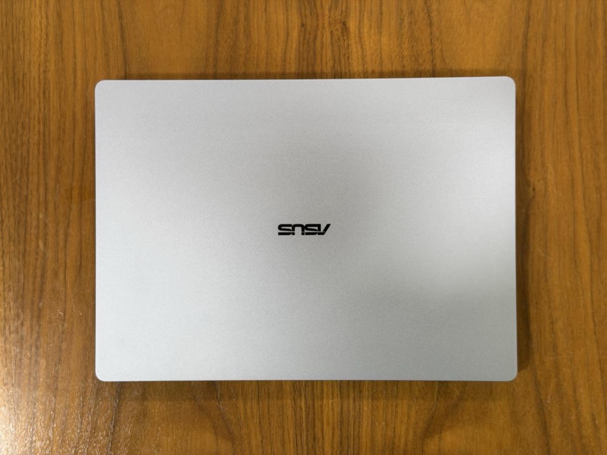 Asus ExpertBook P5 review Asus ExpertBook P5 review