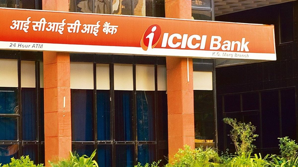 ICICI Bank to increase savings account cash transaction charges from December 1: Who will pay more?