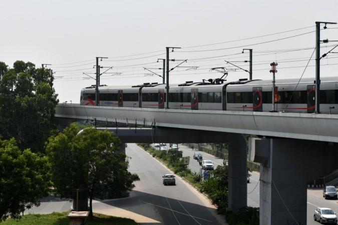 FIR filed over posters questioning government's performance inside Delhi Metro FIR filed over posters questioning government's performance inside Delhi Metro