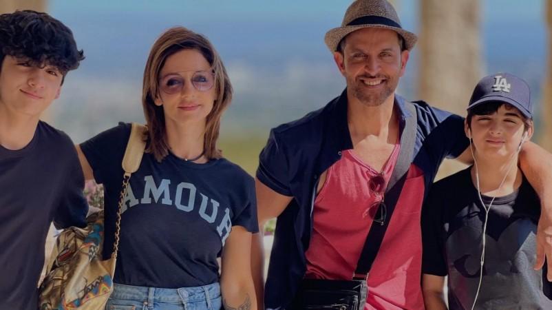 Hrithik Roshan pens romantic note for ex-wife Sussanne Khan; fans question their love post-divorce Hrithik Roshan pens romantic note for ex-wife Sussanne Khan; fans question their love post-divorce