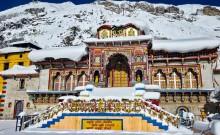Helicopter returning from Badrinath Dham crashes near Joshimath, search operation underway