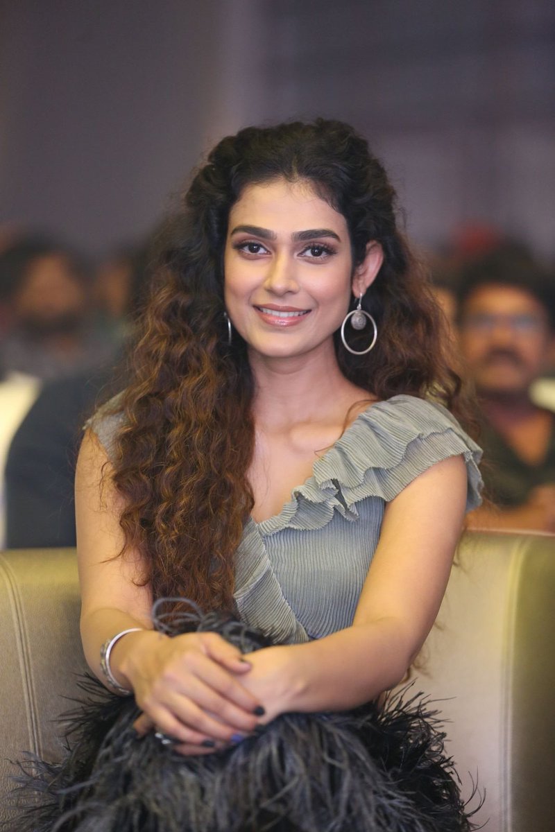 Aakanksha Singh Devadas audio launch,Devadas music launch,Nagarjuna,Nani,Rashmika Mandanna,Samantha,Devadas audio launch pics,Devadas audio launch images,Devadas audio launch stills,Devadas audio launch pictures,Devadas audio launch photos