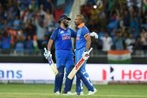 India beat Pakistan by 9 wickets