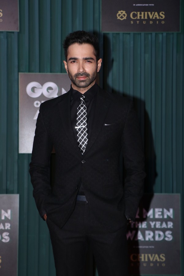 Varun Mitra Karan Johar,Radhika Apte,Tiger Shroff,Diana Penty,GQ Awards,GQ Awards 2018,GQ men of the year awards,GQ Men of the Year Awards 2018,Celebs at GQ Men of the Year Awards,GQ Men of the Year Awards pics,GQ Men of the Year Awards images,GQ Men of the Year Awar