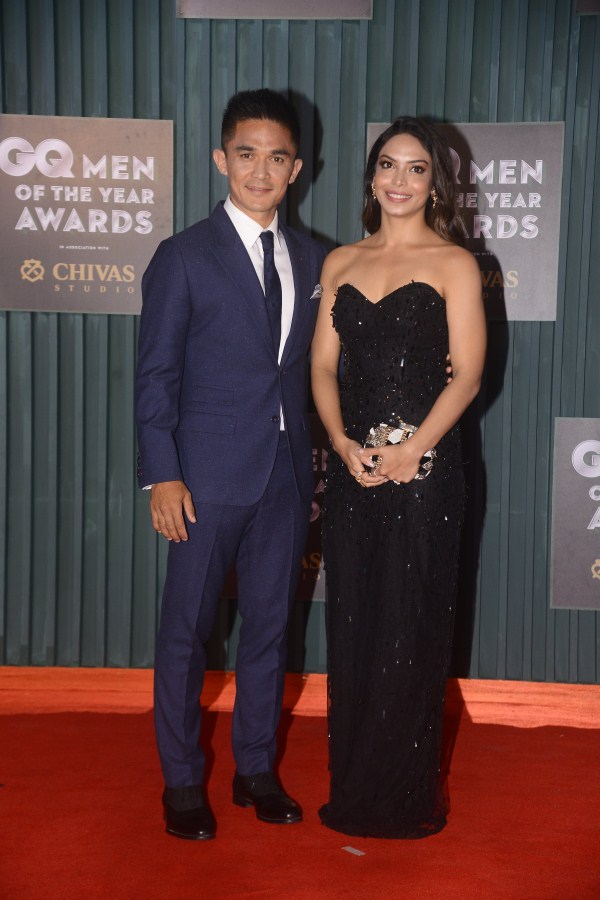 Sunil Chhetri and his wife Sonam Bhattacharya Sonakshi Sinha,Shruti Haasan,Nidhhi Agerwal,Rahul Bose,GQ Awards,GQ Awards 2018,GQ men of the year awards,GQ Men of the Year Awards 2018,GQ Men of the Year Awards pics,GQ Men of the Year Awards images,GQ Men of the Year Awards stills,GQ Men of the Year Aw