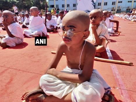 Take a look at students dressed as Mahatma Gandhi
