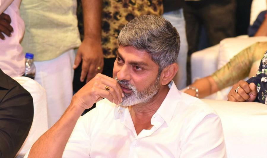 Jagapathi Babu Jr NTR,Balakrishna,Trivikram Srinivas,Aravinda Sametha pre-release,Aravinda Sametha pre-release event,Aravinda Sametha pre-release event pics,Aravinda Sametha pre-release event images,Aravinda Sametha pre-release event stills,Aravinda Sametha pre-release