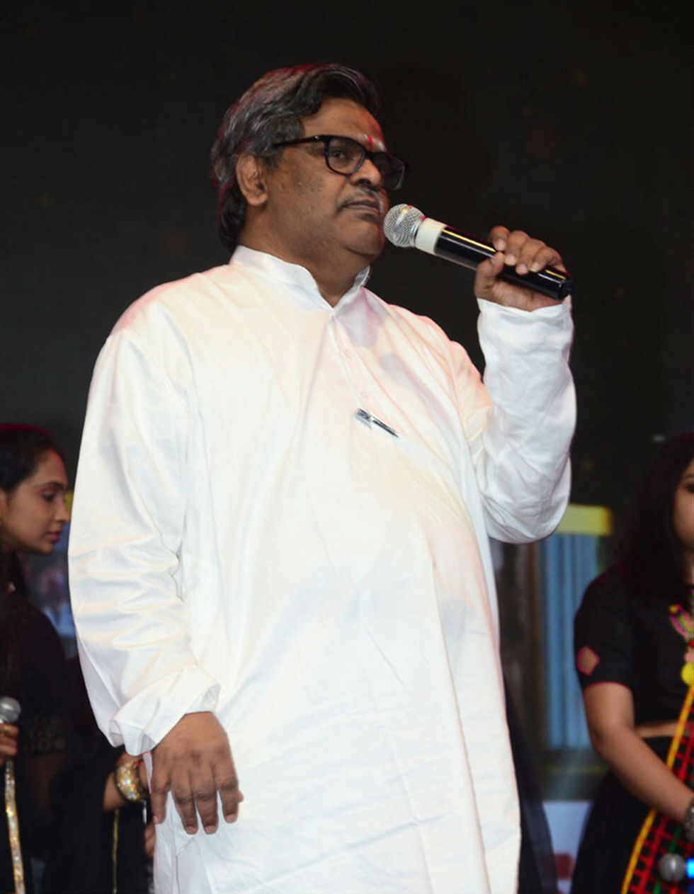 Sirivennela Seetharama Sastry Jr NTR,Balakrishna,Trivikram Srinivas,Aravinda Sametha pre-release,Aravinda Sametha pre-release event,Aravinda Sametha pre-release event pics,Aravinda Sametha pre-release event images,Aravinda Sametha pre-release event stills,Aravinda Sametha pre-release