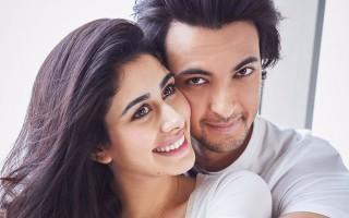 Aayush Sharma,Warina Hussain,Aayush Sharma and Warina Hussain,Loveyatri,Loveyatri review,Loveyatri movie review,Loveyatri movie pics,Loveyatri movie images,Loveyatri movie pictures,Loveyatri movie photos