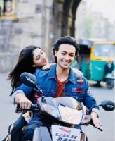 Aayush Sharma,Warina Hussain,Aayush Sharma and Warina Hussain,Loveyatri,Loveyatri review,Loveyatri movie review,Loveyatri movie pics,Loveyatri movie images,Loveyatri movie pictures,Loveyatri movie photos