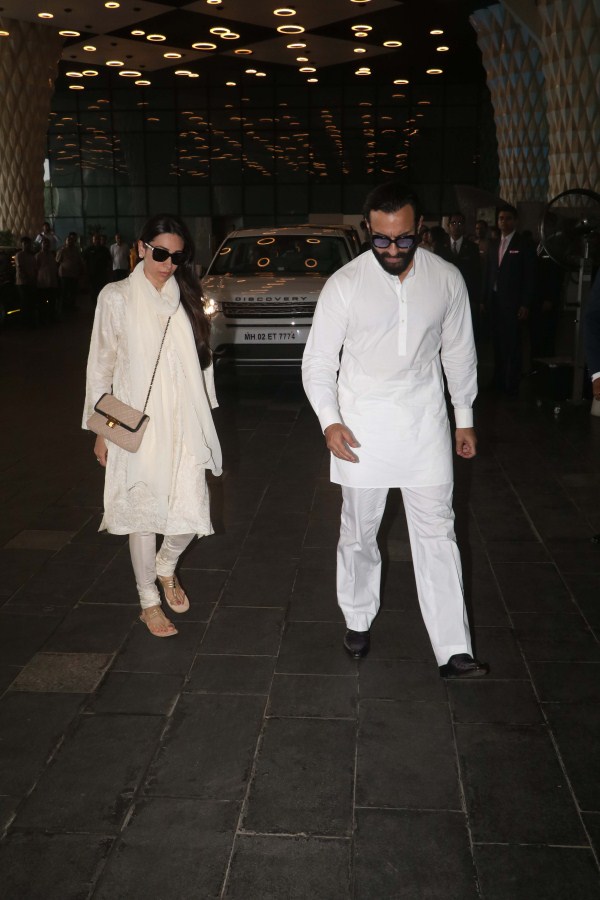 Saif Ali Khan and Karisma Kapoor Asha Bhosle,Kareena Kapoor,Madhuri Dixit,Sanjay Kapoor,Saif Ali Khan,Krishna Raj Kapoor prayer meet,Krishna Raj Kapoor prayer meet pics,Krishna Raj Kapoor prayer meet images,Krishna Raj Kapoor prayer meet stills,Krishna Raj Kapoor prayer meet pictures