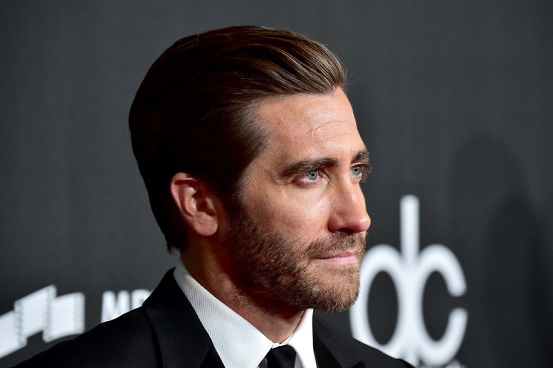 Famous Parents,hollywood celebrities,Hollywood Actresses,Hollywood Actors,Lenny Kravitz,dakota johnson,Kate Hudson,Jake Gyllenhaal,Celebrities With Famous Parents