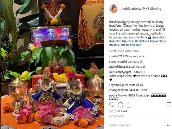 Shilpa Shetty Navaratri,Navaratri wishes,Sushmita Sen,Shilpa Shetty,Juhi Chawla,Preity Zinta,Navaratri quotes,Navaratri sms,navaratri greetings,Navaratri pics,Navaratri images,Navaratri stills,Navaratri pictures,Navaratri photos