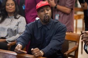 Kanye West,American rapper Kanye West,Kanye West meets Donald Trump,President Donald Trump,Kanye West and Donald Trump,Kanye West and Donald Trump pics,Kanye West and Donald Trump images,Kanye West and Donald Trump stills,Kanye West and Donald Trump pictu