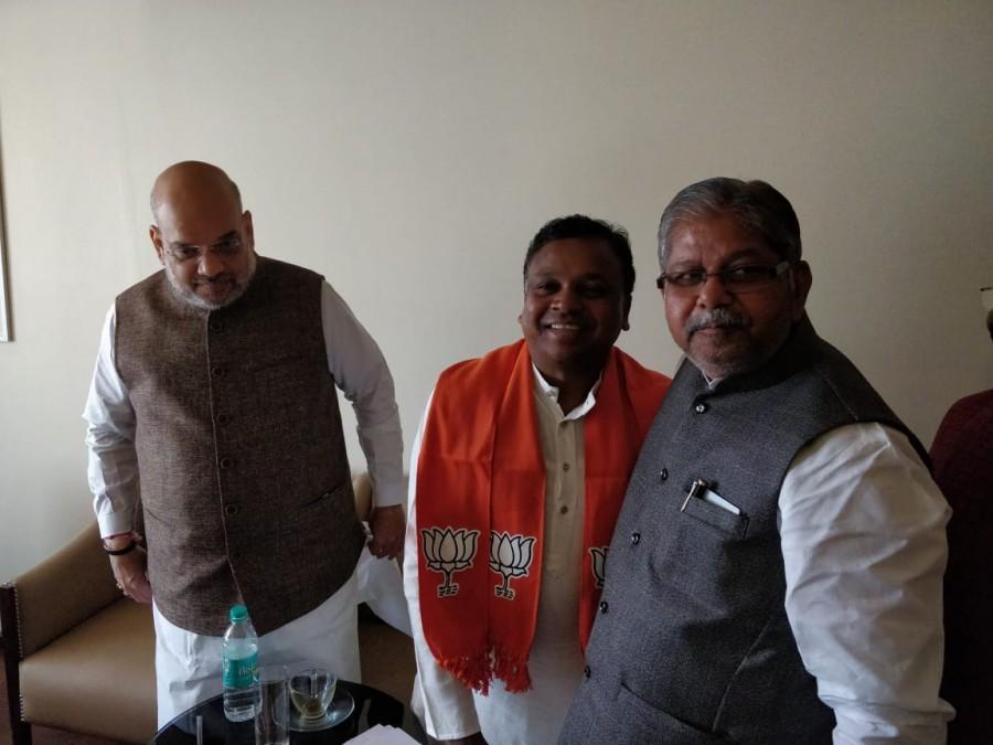 Ramdayal Uike joins BJP from Congress ahead of Chhattisgarh assembly polls Ramdayal Uike,Ramdayal Uike joins BJP,Ramdayal Uike joins BJP from Congress,BJP from Congress,Chhattisgarh assembly polls,Ramdayal Uike join BJP,Amit Shah