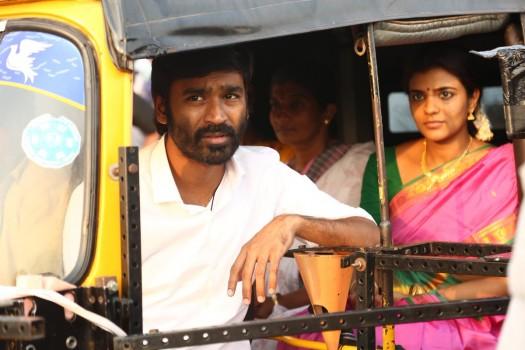 Vada Chennai movie stills