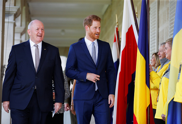 Australia's Governor General Peter Cosgrove with Prince Harry Prince Harry & Meghan Markle,Prince Harry,Meghan Markle,Prince Harry and Meghan Markle Australia Tour,Prince Harry and Meghan Markle Australia Tour pics,Prince Harry and Meghan Markle Australia Tour images,Prince Harry and Meghan Markle Australia Tour