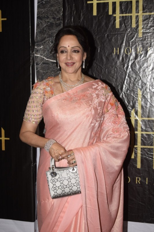 Hema Malini Esha Deol,Rekha,Jeetendra,Bharat Takhtani,Luv Sinha,Hema Malini birthday celebration,Hema Malini birthday celebration pcis,Hema Malini birthday celebration images,Hema Malini birthday celebration stills,Hema Malini birthday celebration pictures,Hema Malin