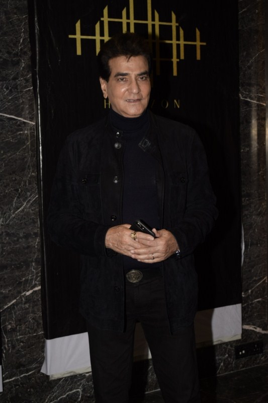 Jeetendra Esha Deol,Rekha,Jeetendra,Bharat Takhtani,Luv Sinha,Hema Malini birthday celebration,Hema Malini birthday celebration pcis,Hema Malini birthday celebration images,Hema Malini birthday celebration stills,Hema Malini birthday celebration pictures,Hema Malin