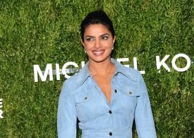 Priyanka Chopra,actress Priyanka Chopra,Priyanka Chopra at Golden Heart awards,Golden Heart awards,Celebs at Golden Heart awards,Golden Heart awards pics,Golden Heart awards images,Golden Heart awards stills,Golden Heart awards pictures