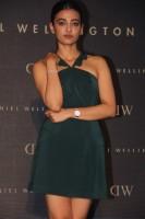 Radhika Apte,actress Radhika Apte,Daniel Wellington watches,Daniel Wellington new watches,Daniel Wellington watch,Radhika Apte unwraps Daniel Wellington watches
