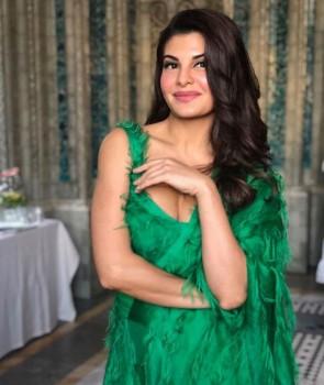 Jacqueline Fernandez steals the show at the One Young India event!