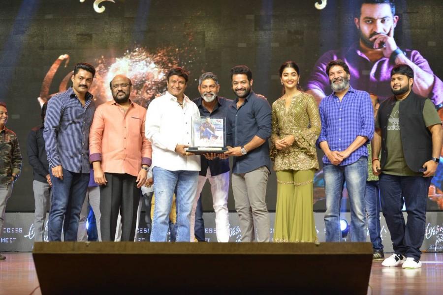 Celebs at Aravindha Sametha success meet Nandamuri Balakrishna,Jr NTR,Kalyan Ram,Pooja Hegde,Jagapathi Babu,Eshwari Rao,Naveen Chandra,Aravindha Sametha,Aravindha Sametha success meet,Aravindha Sametha success meet pics,Aravindha Sametha success meet images,Aravindha Sametha success meet stills