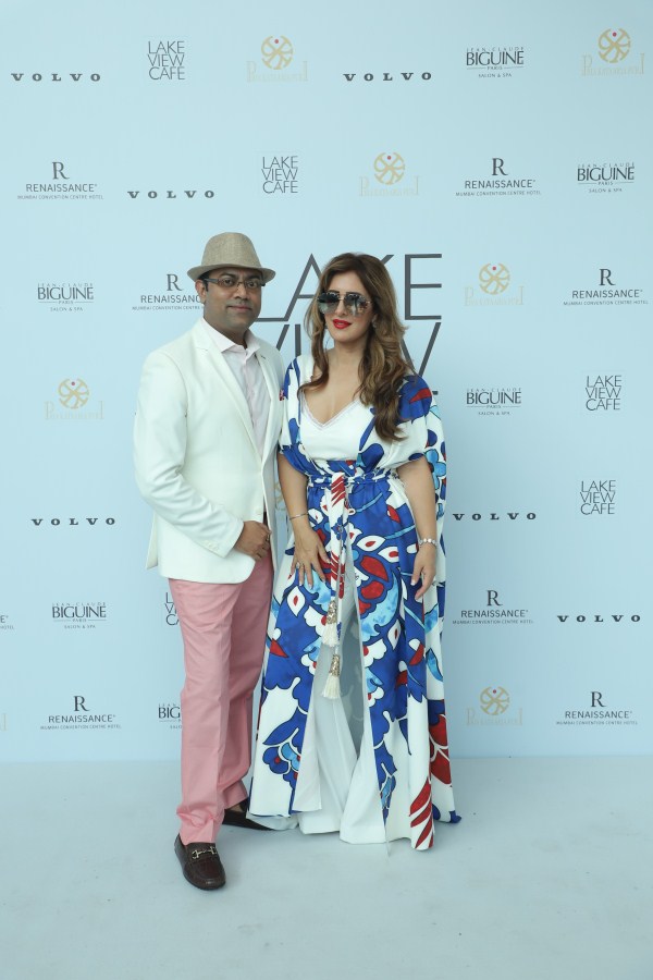 An All White Fashion Brunch By Designer Pria Kataaria Puri At Lake View Cafe Photos Images Gallery