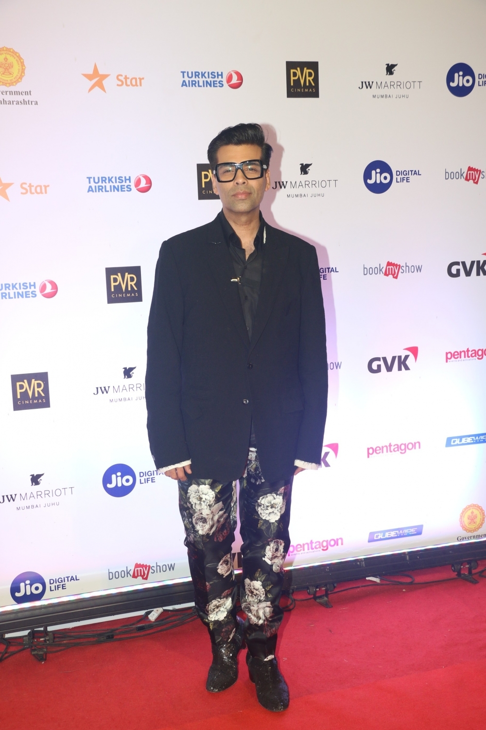 Karan Johar Jacqueline Fernandez,Yami Gautam,Radhika Apte,Fatima Sana Shaikh,MAMI 2018,MAMI,jio mami film festival,MAMI film festival