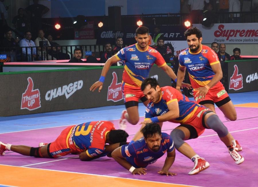 Pro Kabaddi League: UP Yoddha beat Dabang Delhi 38-36 Pro Kabaddi League,Pro Kabaddi League 2018,UP Yoddha beat Dabang Delhi,UP Yoddha vs Dabang Delhi,UP Yoddha,Dabang Delhi