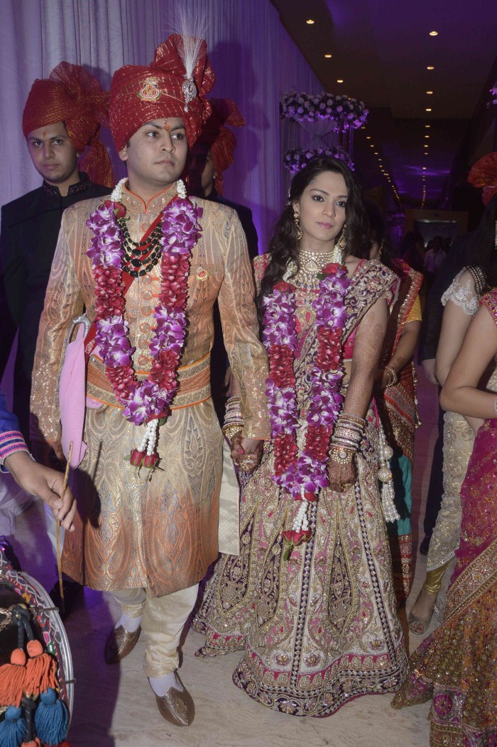 Karishma Jain And Abhishek Chhajer Wedding Pics - Photos,images,gallery 