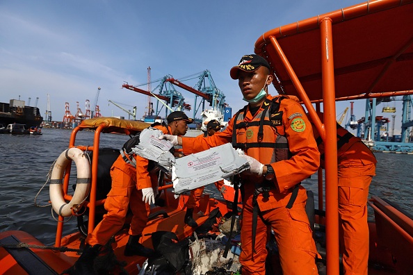Lion Air crash: Boeing 737 plane crashes in sea off Jakarta Lion Air crash,Lion Air crash pics,Lion Air crash images,plane crashes,Indonesian airliner,Jakarta