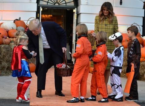 Halloween 2018: Donald Trump and First Lady Melania welcome trick-or-treaters at White House