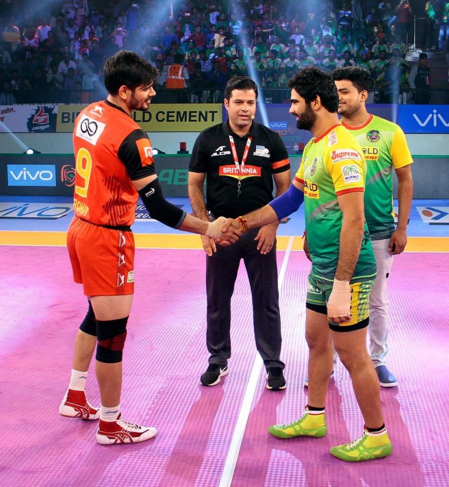 Bengaluru Bulls edge Patna Pirates in the last raid of a thriller