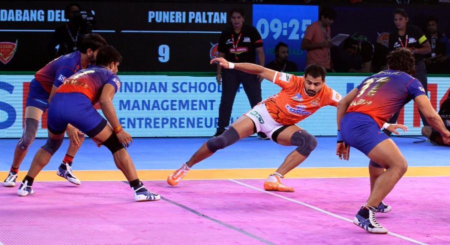 Pro Kabaddi League: Puneri Paltan beat Dabang Delhi 31-26 Puneri Paltan defeated Dabang Delhi,Puneri Paltan beats Dabang Delhi,Puneri Paltan,Dabang Delhi,Pro Kabaddi League,Pro Kabaddi League season 6,Pro Kabaddi League 2018,Pro Kabaddi League pics,Pro Kabaddi League images,Pro Kabaddi League stills