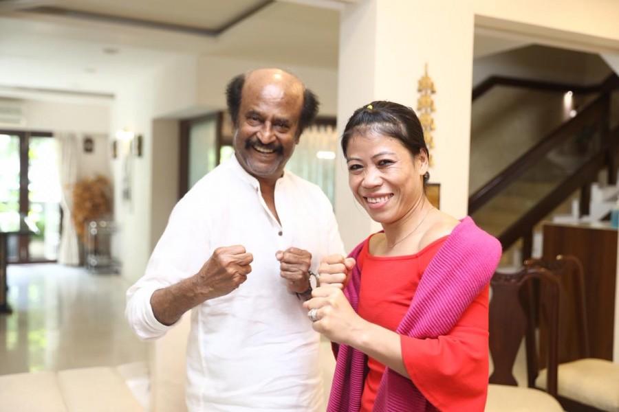Mary Kom strikes boxing pose with 2.0 star Rajinikanth Mary Kom,Mary Kom with Rajinikanth,Rajinikanth,Rajinikanth with Mary Kom,2.0,2.0 actor,2.0 trailer launch,Boxing Champion Mary Kom