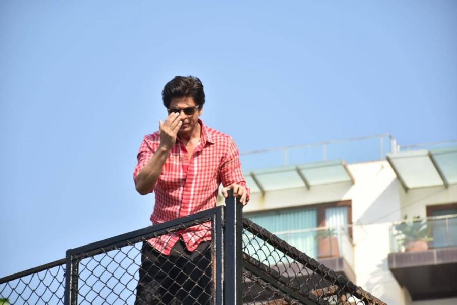 Shah Rukh Khan Zero trailer launch,Zero trailer,Shah Rukh Khan,AbRam,AbRam Khan,Shah Rukh Khan and AbRam,Shah Rukh Khan and AbRam Khan,Zero trailer launch pics,Zero trailer launch images,Zero trailer launch stills,Zero trailer launch pictures